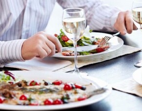 Entertainment expenses &ndash; gifts of food and drink